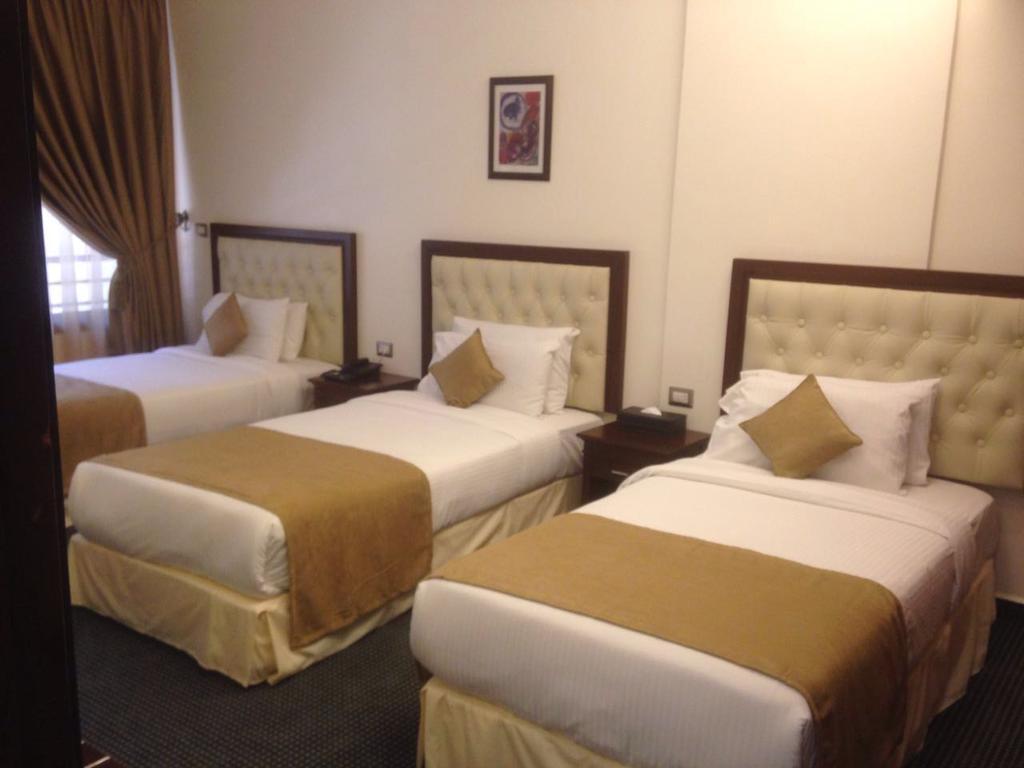 Midtown Hotel&Suites Beiroet Buitenkant foto