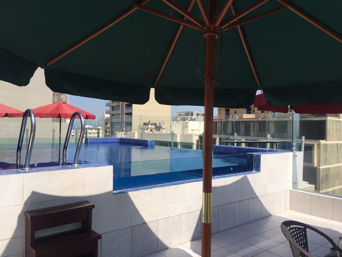 Midtown Hotel&Suites Beiroet Buitenkant foto